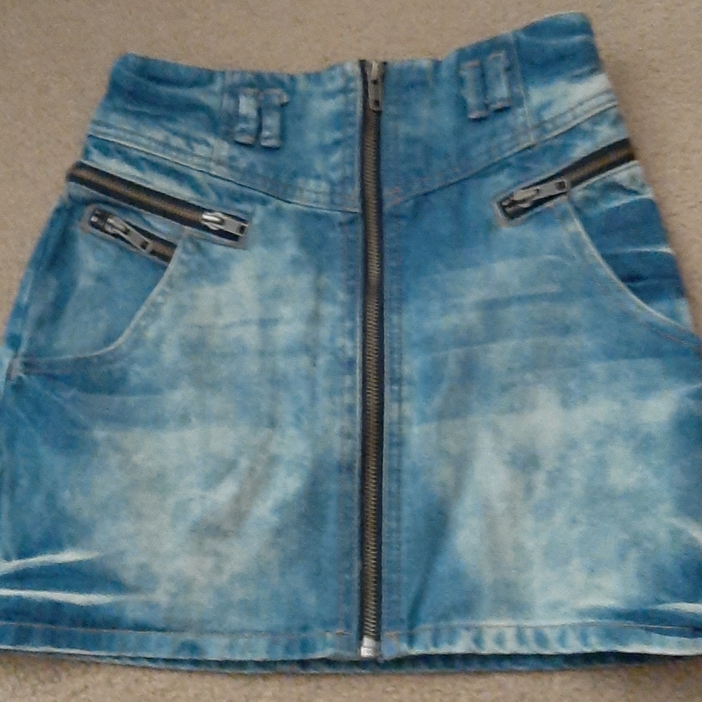 NWT H&M skirt